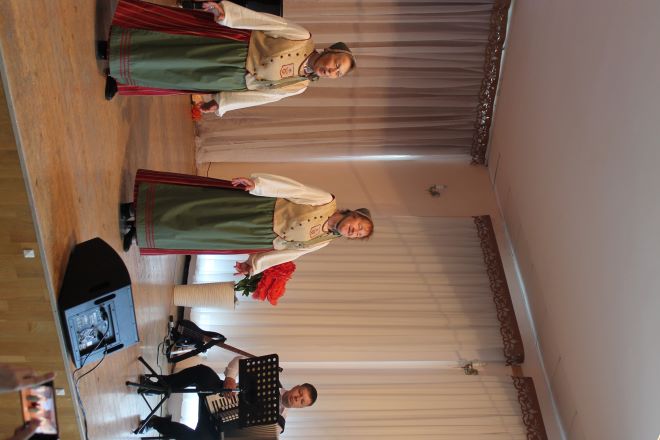 Весенний ветер